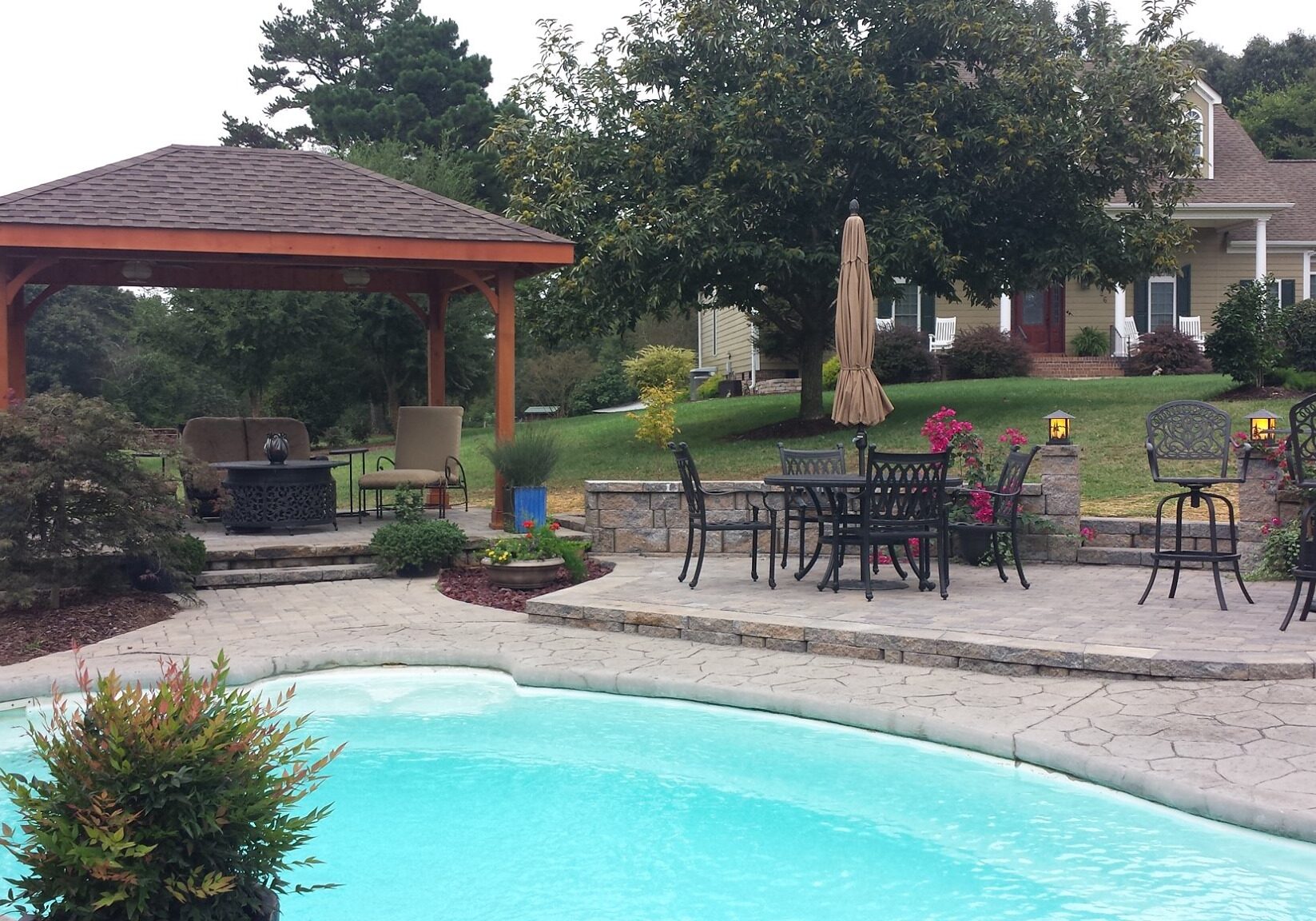 R_J Lawn Care Rock Hill SC - Landscaping 3